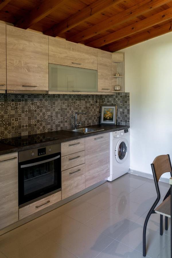 Ar Apartment Platanidia Екстер'єр фото